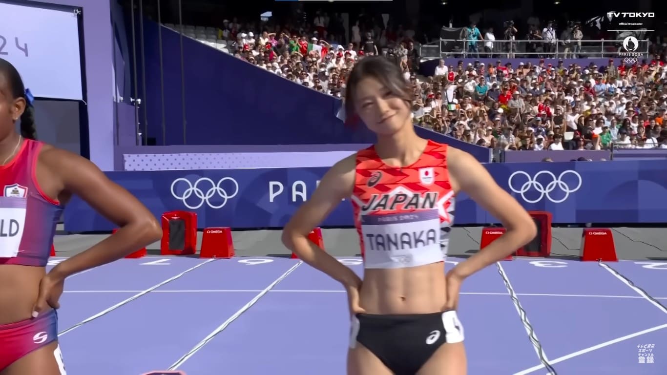 田中佑美の腹筋＆ブルマー