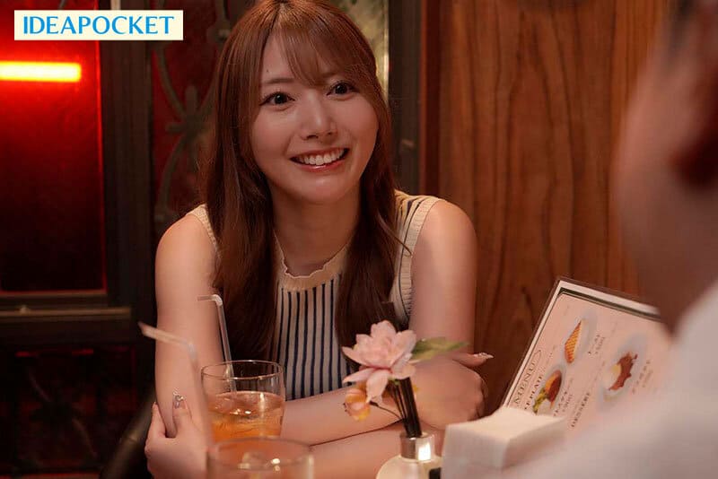 清楚な雰囲気から醸し出される色気