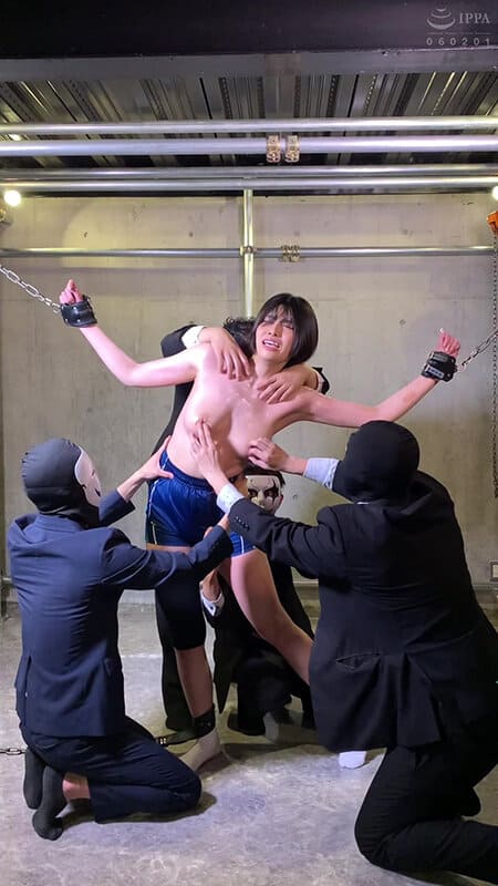 思わずプルンと音が出そうな巨乳