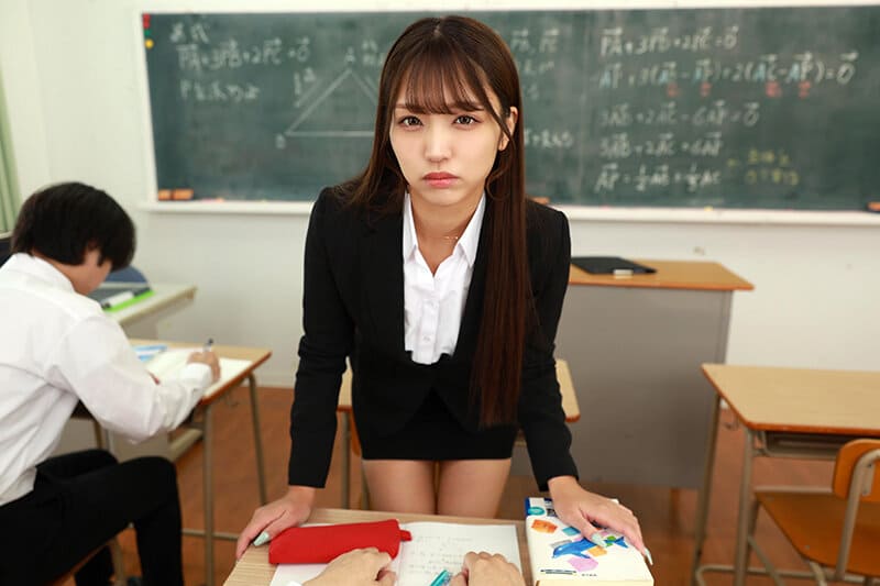 木下ひまり女教師